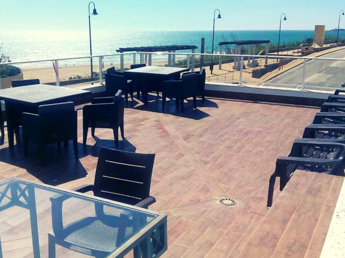 Apartamentos Guga Rta A Ca 00267 At Edif Complejo 2 Llaves Playa Conil De La Frontera Eksteriør bilde